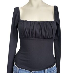 Le Lis black body suit